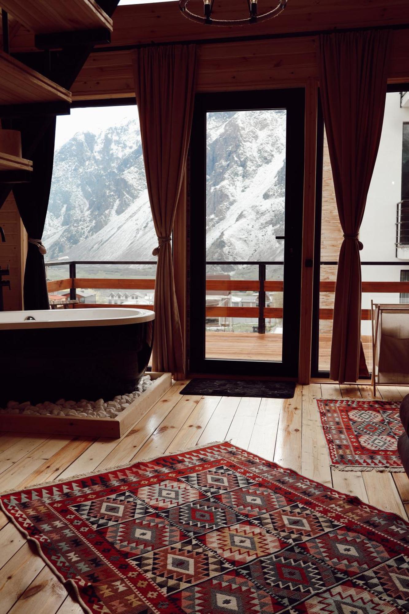 Outdoor Cottages Kazbegi Eksteriør bilde